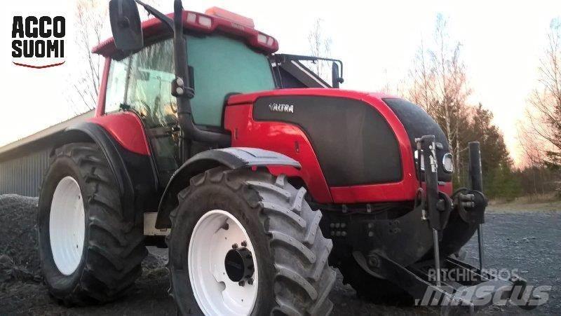 Valtra M130 Tractores