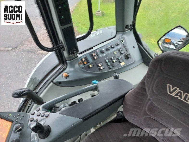 Valtra N141 A Tractores