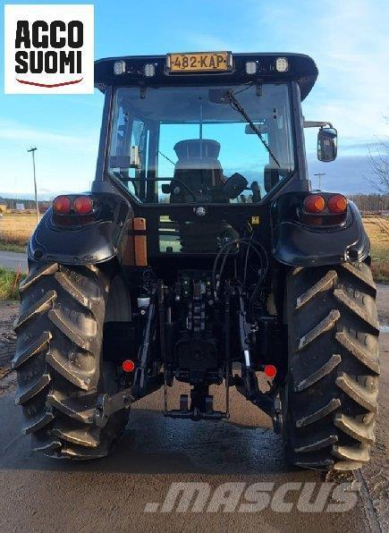 Valtra T140 Tractores