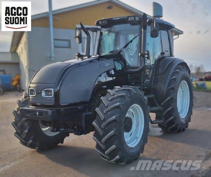 Valtra T140 Tractores