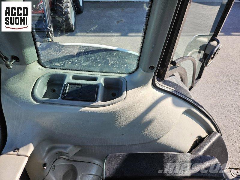 Valtra T151 EH Tractores