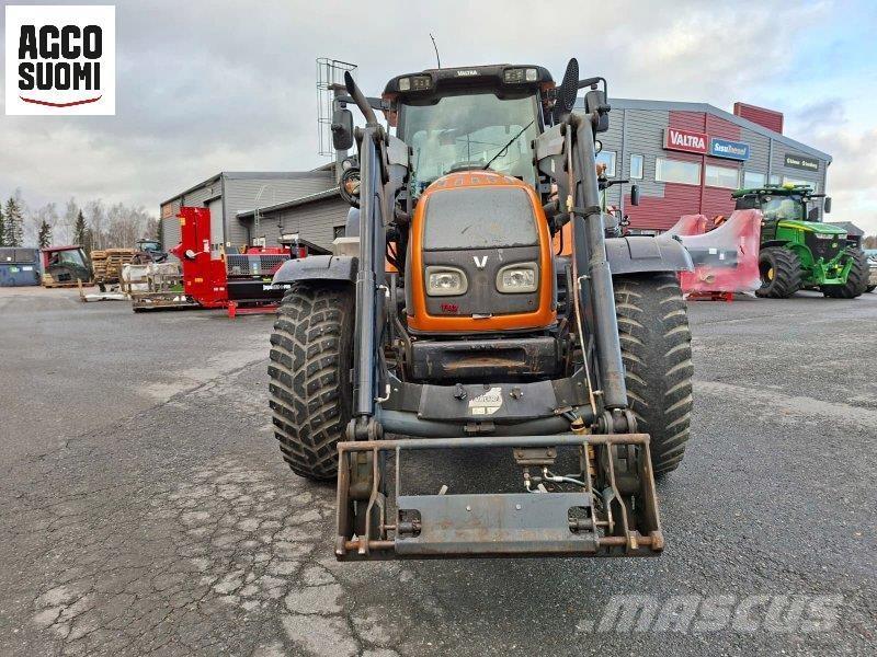 Valtra T162 DIRECT Tractores