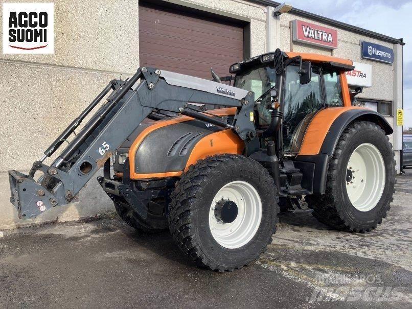 Valtra T162 VERSU Tractores
