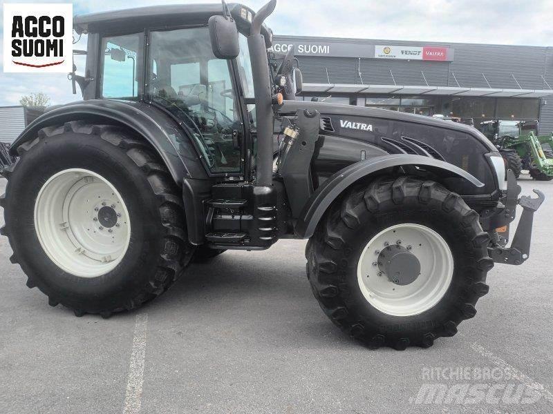 Valtra T213 VERSU Tractores