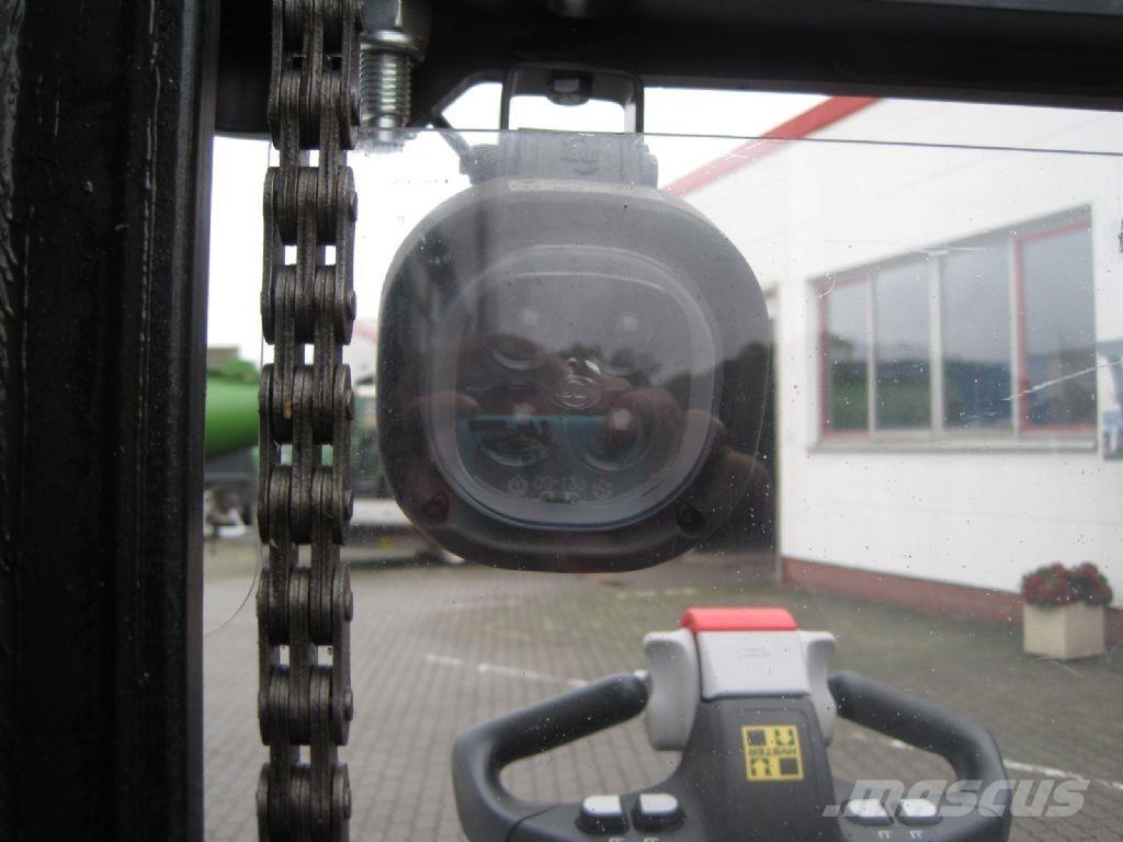 Hyster S 1.5S Apiladores eléctricos