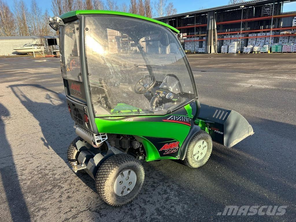 Avant 225 Cargadoras multifunción