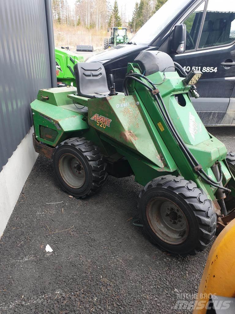 Avant 5200 Cargadoras multifunción