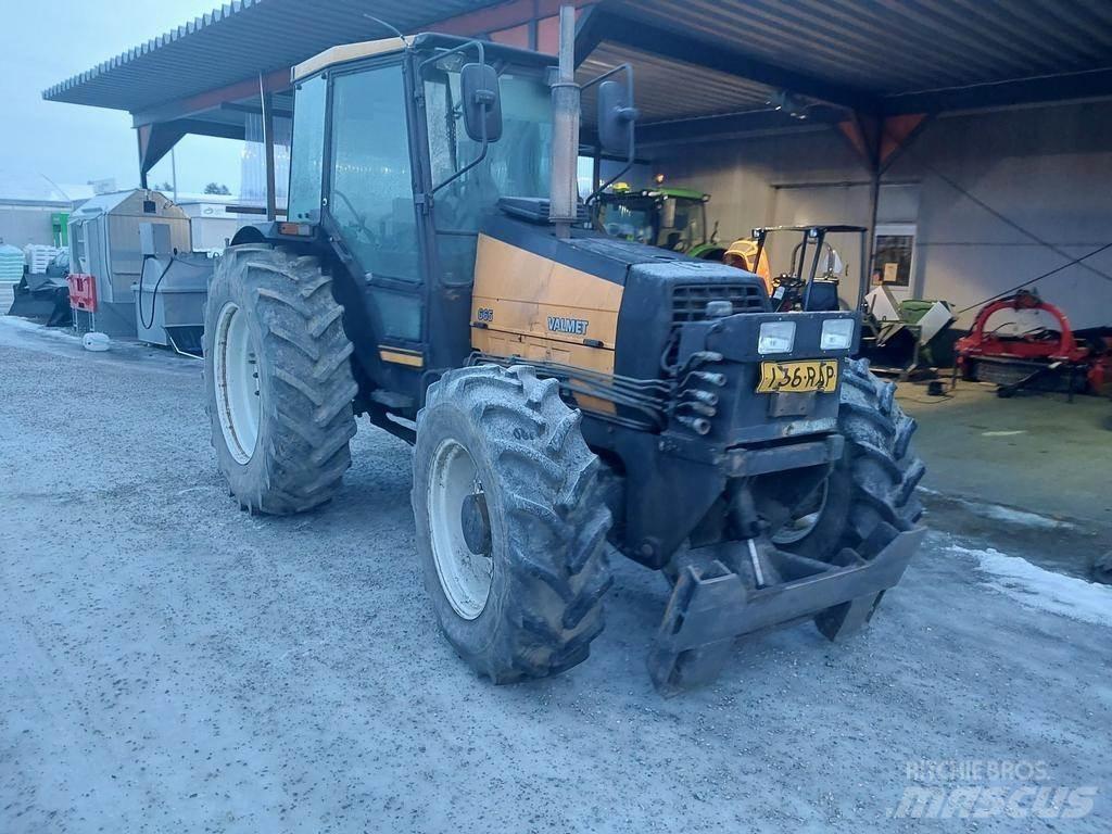 Valmet 665 Tractores