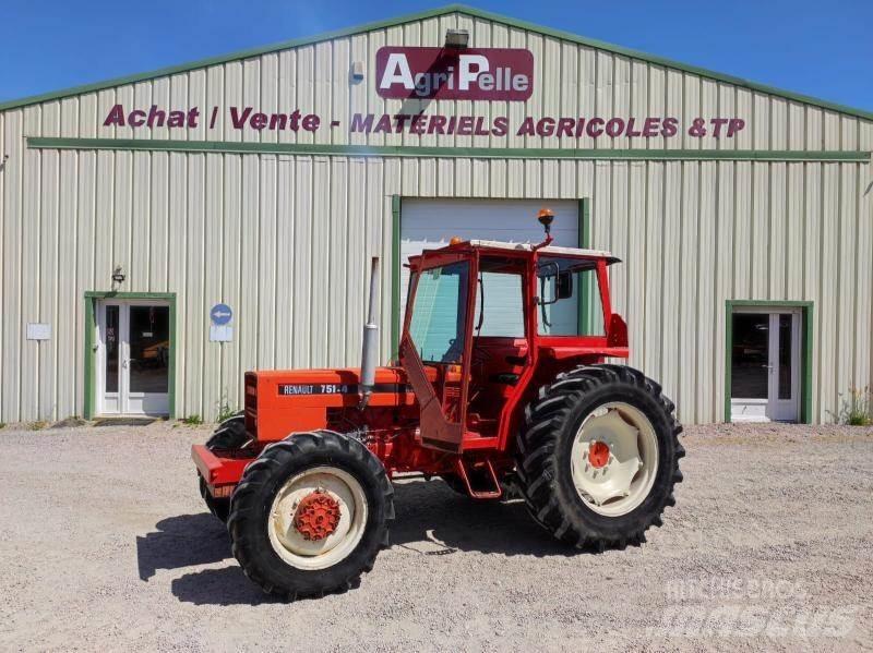 Renault 751-4 Tractores