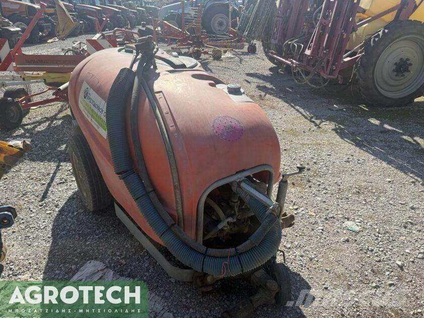  800 λίτρα Tractores