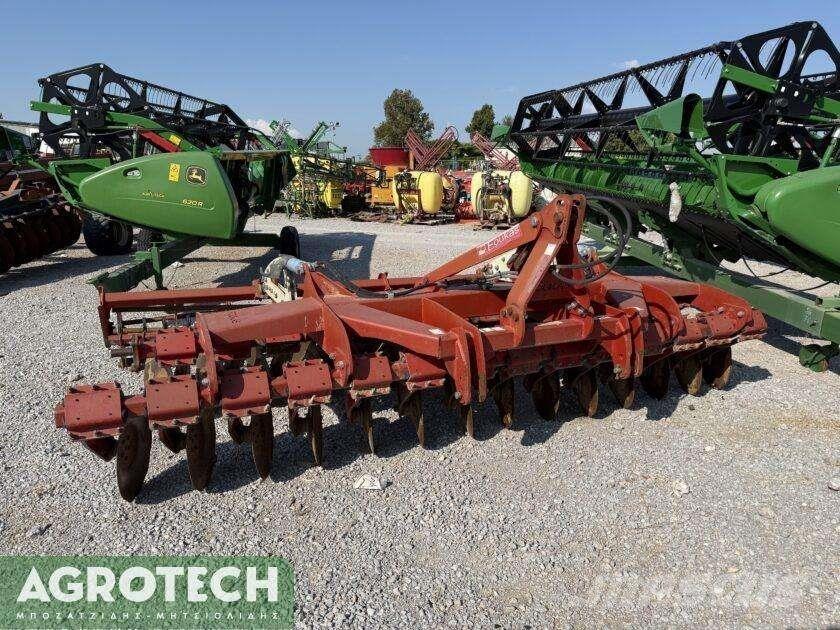  Foukas VIBPRO 400 Tractores