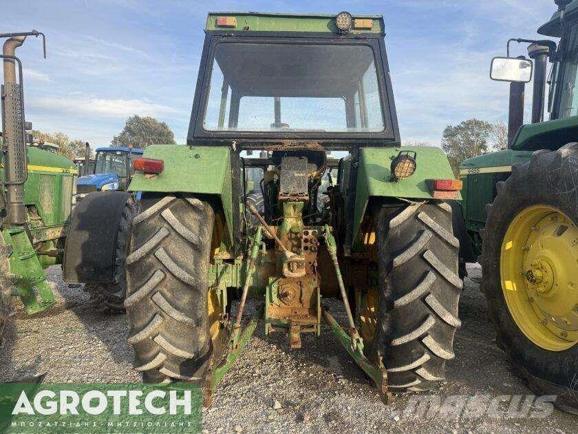 John Deere 3350 Tractores
