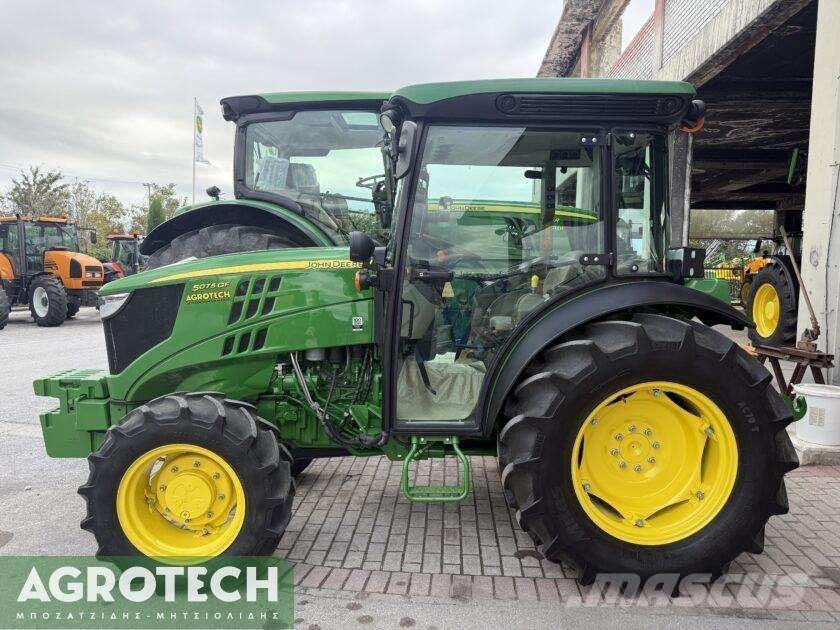 John Deere 5075 GF Tractores