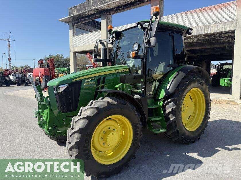 John Deere 5090R Tractores