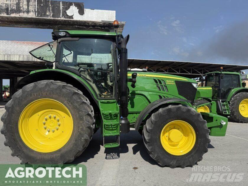 John Deere 6210R Tractores