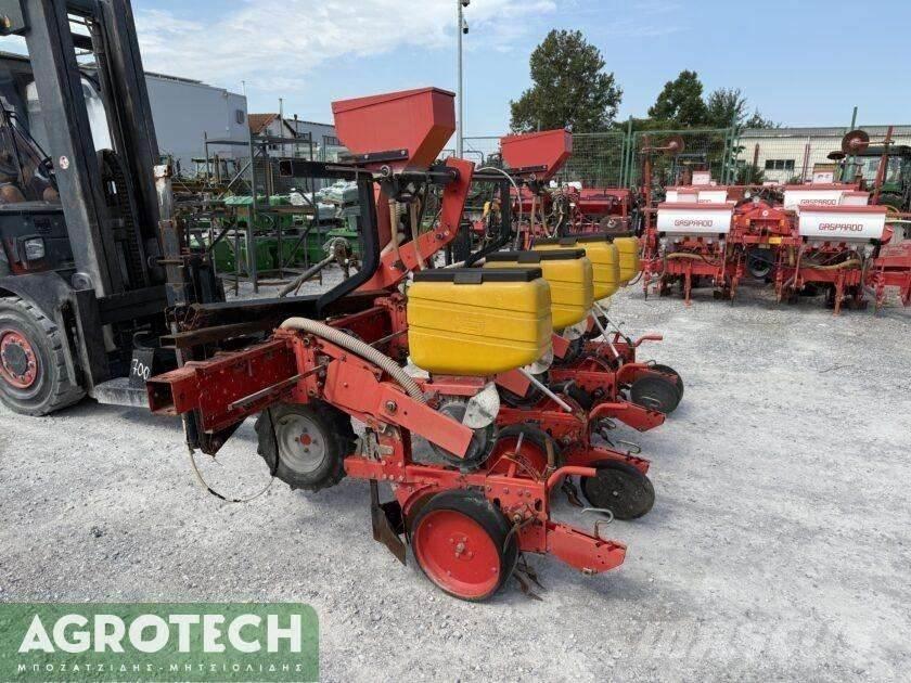 MaterMacc MS 8100 Tractores