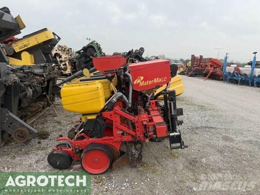 MaterMacc MS 8200 Tractores