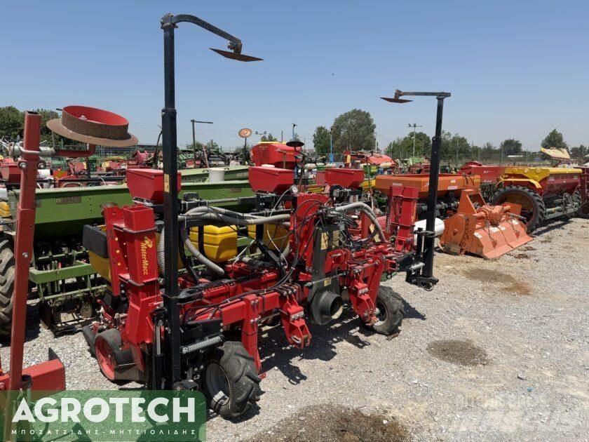 MaterMacc MS 8230 Tractores