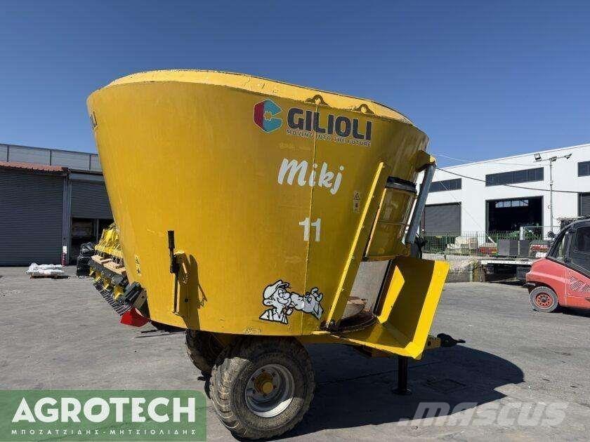  Mikj 11 Tractores