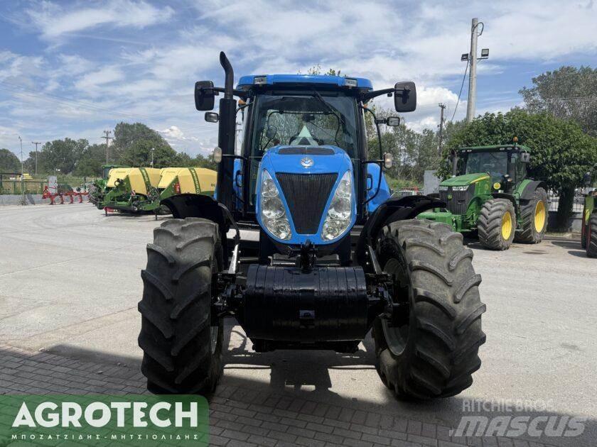 New Holland T7030 Tractores