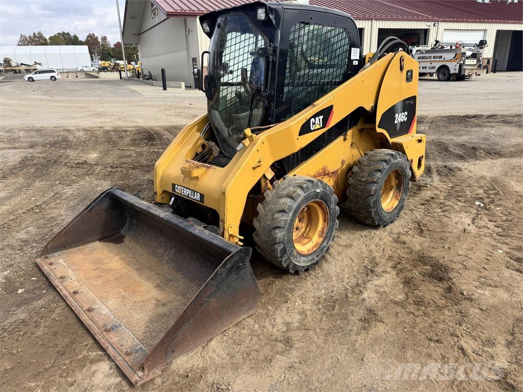 CAT 246C Minicargadoras