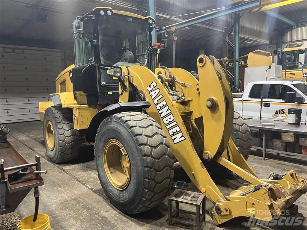 CAT 938M Cargadoras sobre ruedas