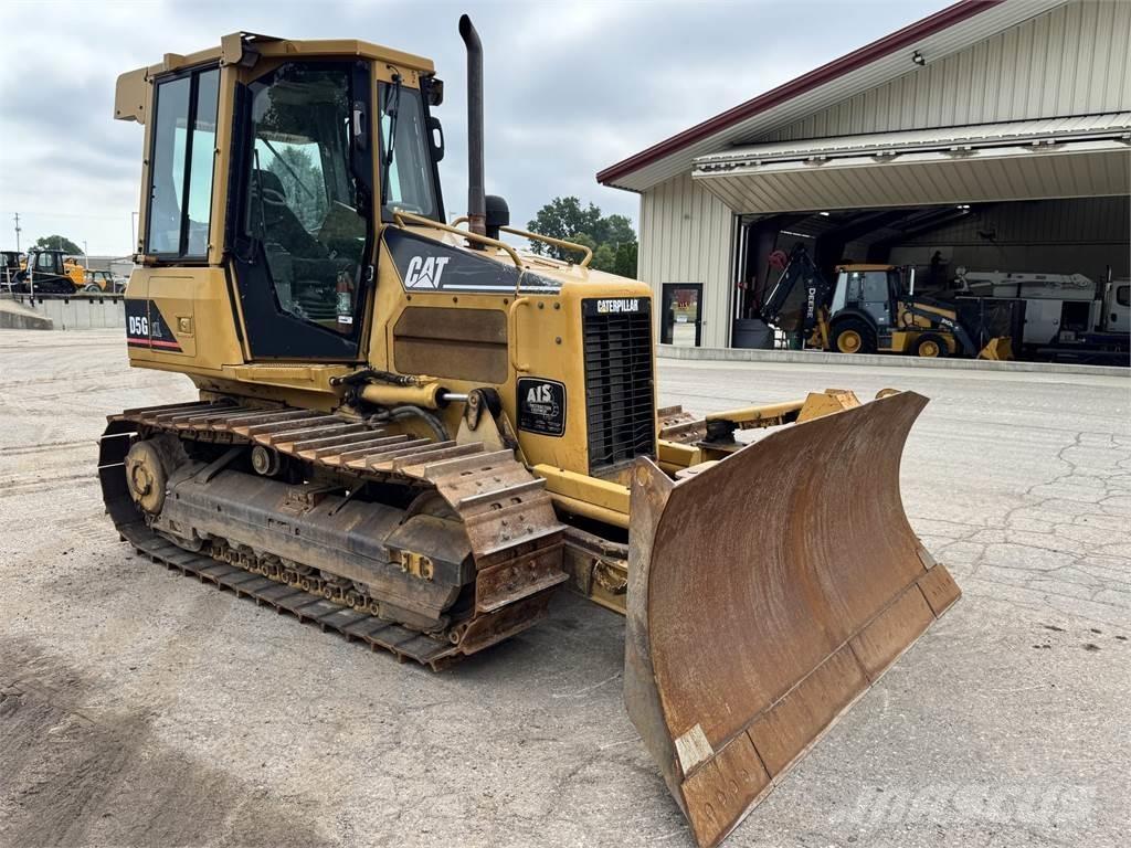 CAT D5G XL Buldozer sobre oruga
