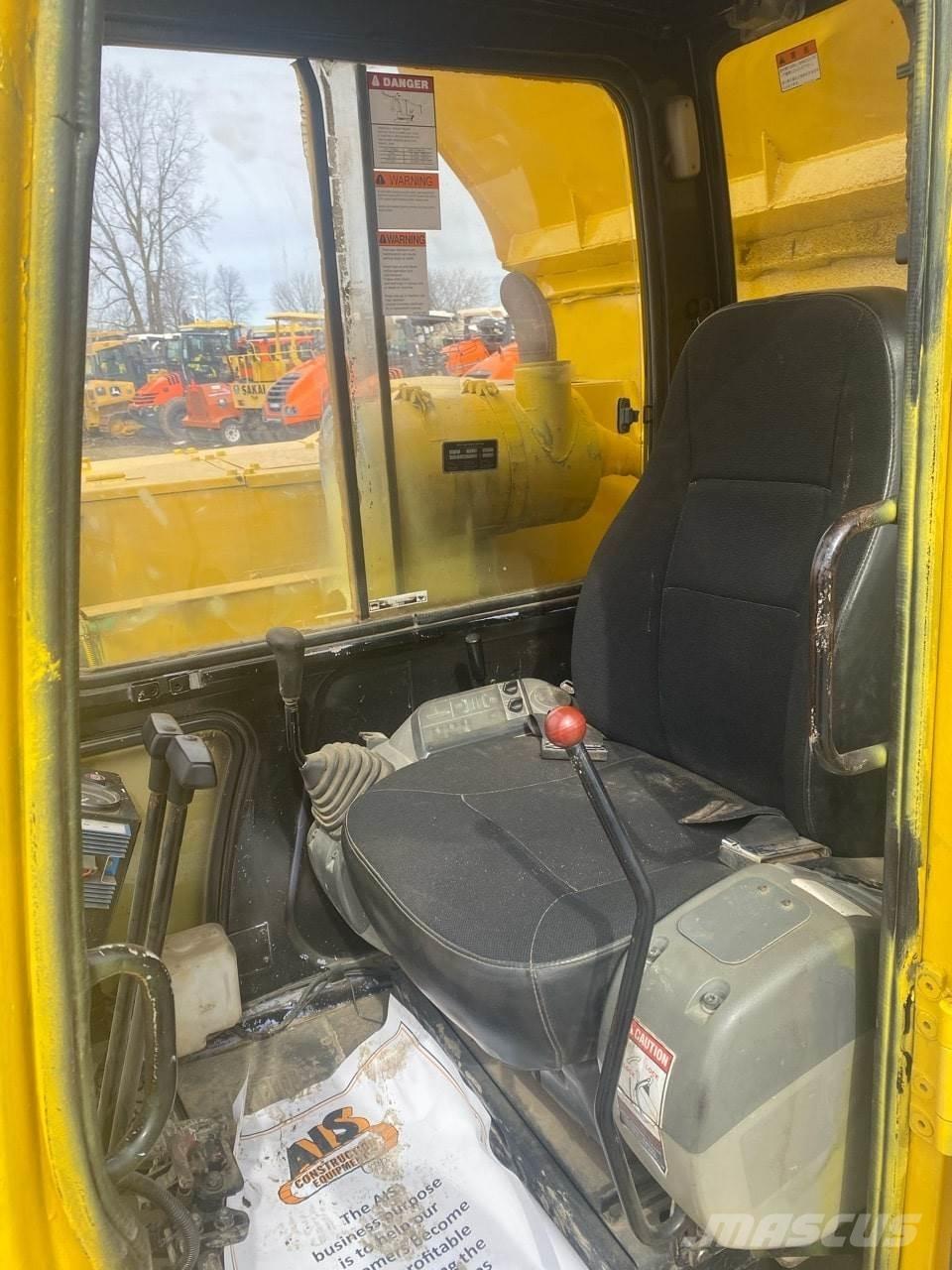 Komatsu CD50 Dúmpers articulados