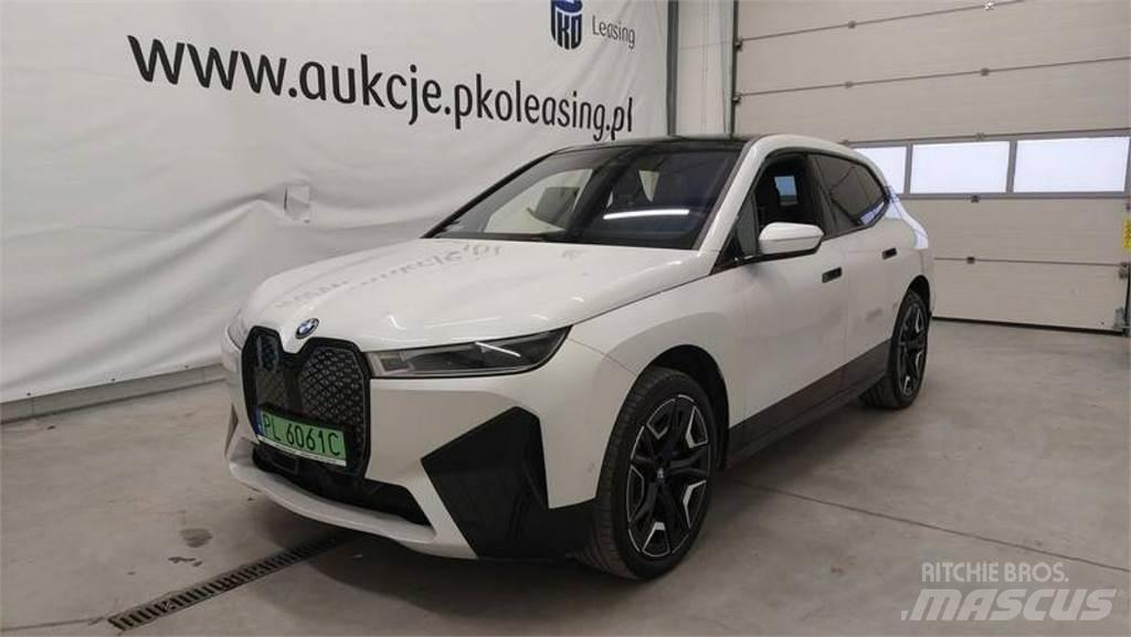 BMW iX Coches