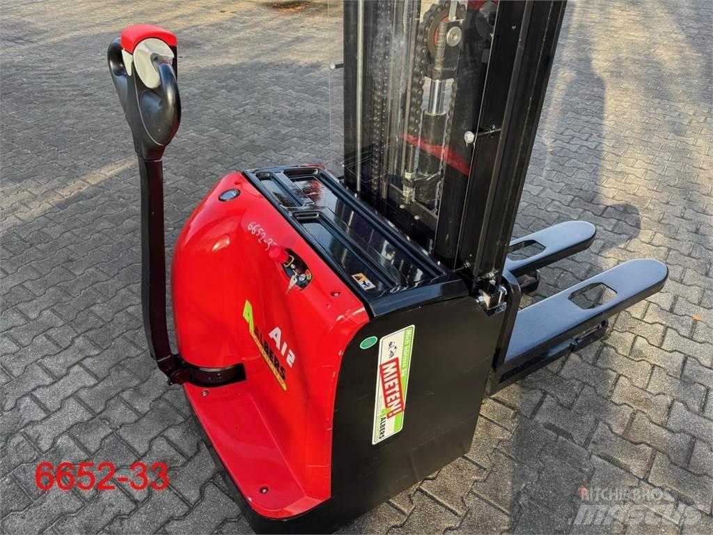 Hangcha CDD 12 - AC1 Apiladores eléctricos