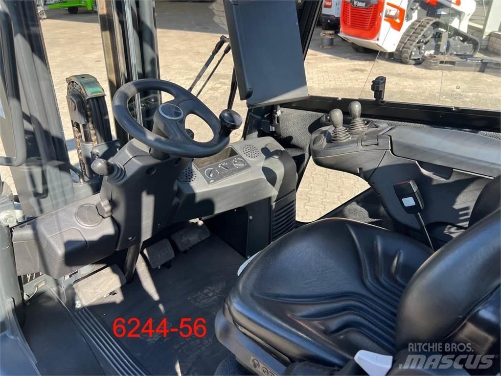 Linde H 35 D 02 EVO Carretillas diesel