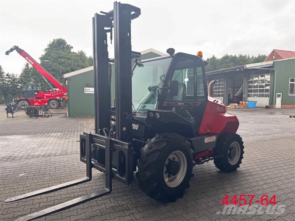 Manitou M 30 - 4 Carretillas elevadoras todo terreno