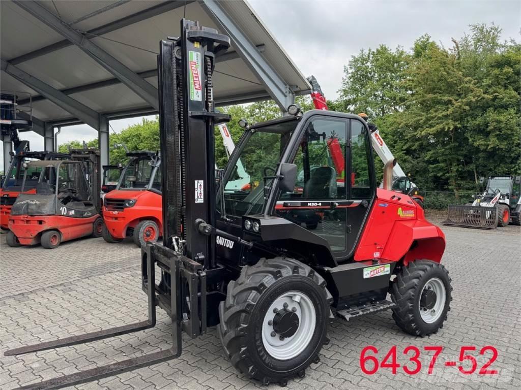 Manitou M 30 - 4 Carretillas elevadoras todo terreno