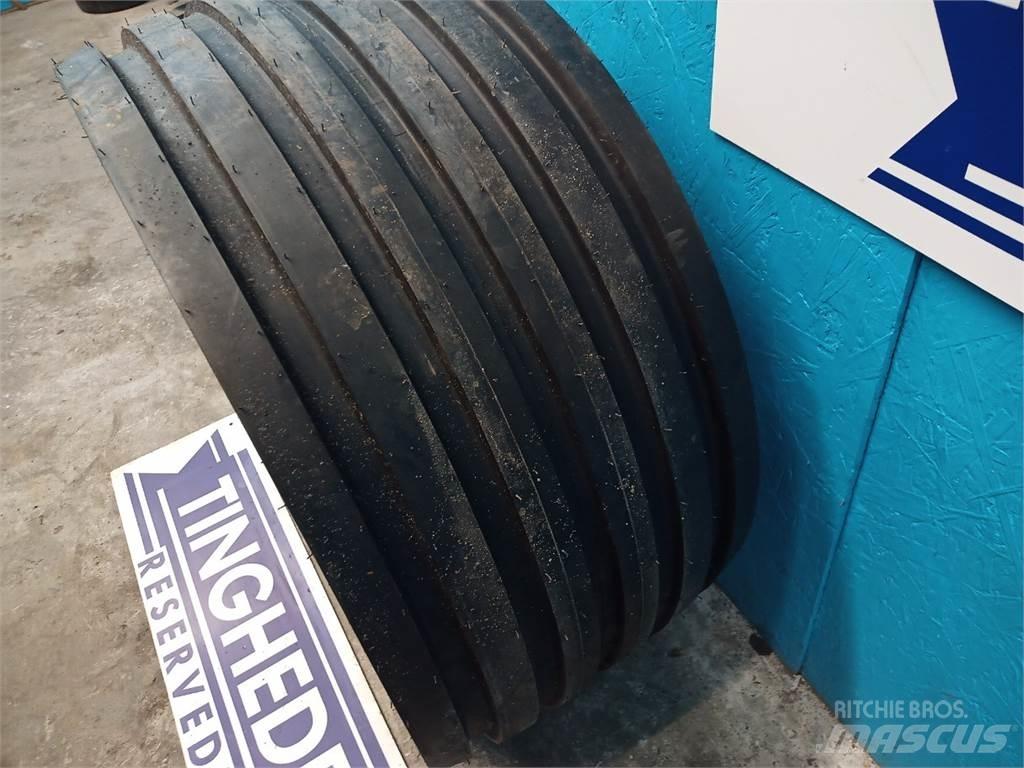  12 300/65-12 Neumáticos, ruedas y llantas