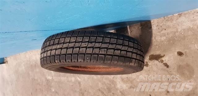  16 195/75R16 Neumáticos, ruedas y llantas