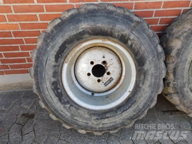  18 365/70R18 Neumáticos, ruedas y llantas