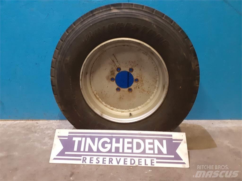  19.5 285/70R19.5 Neumáticos, ruedas y llantas