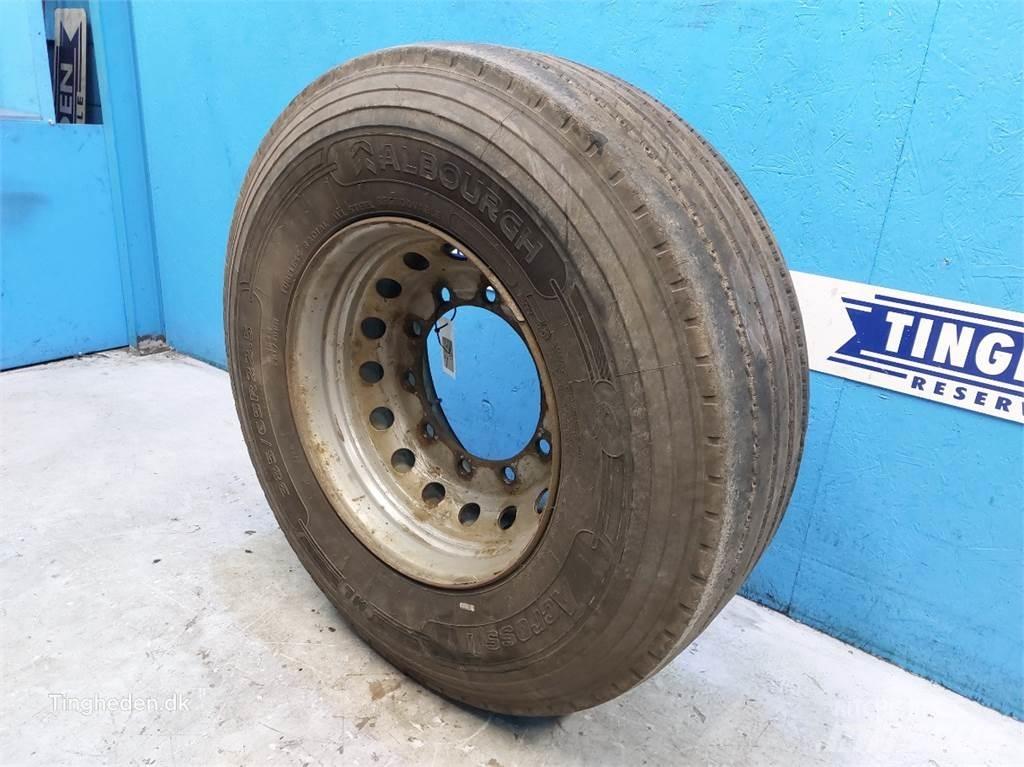  22.5 385/65-22.5 Neumáticos, ruedas y llantas