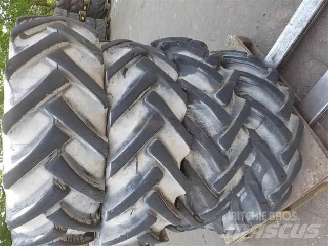  24 15.5/80-24 Neumáticos, ruedas y llantas