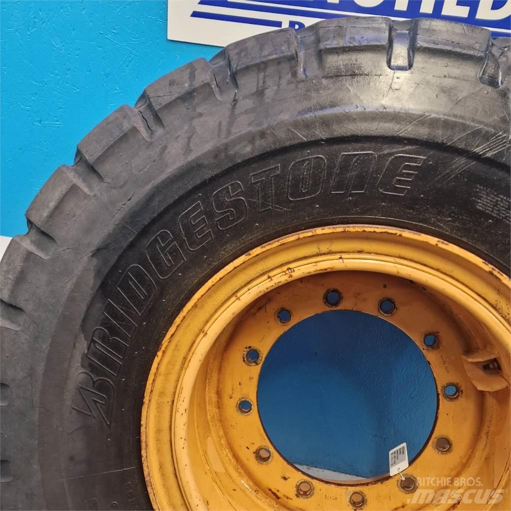  25 20.5R25 Neumáticos, ruedas y llantas