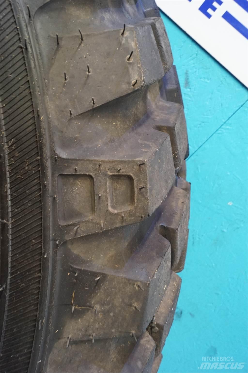  28 440/80R28 Neumáticos, ruedas y llantas