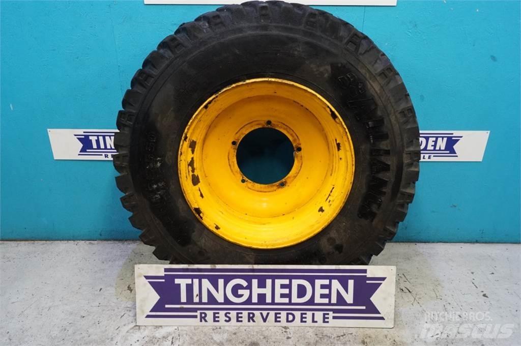  28 440/80R28 Neumáticos, ruedas y llantas