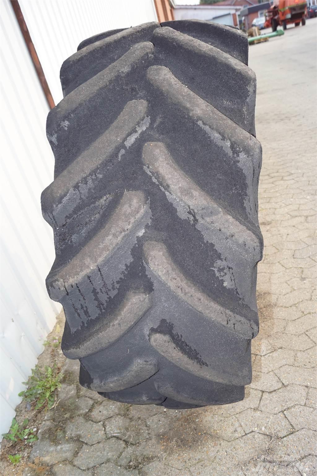  30 540/65R30 Neumáticos, ruedas y llantas