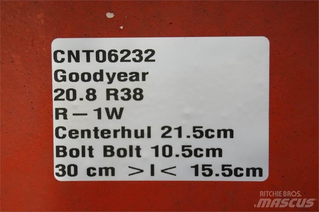  38 20.8R38 Neumáticos, ruedas y llantas