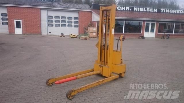 Baka el truck Apiladores manuales