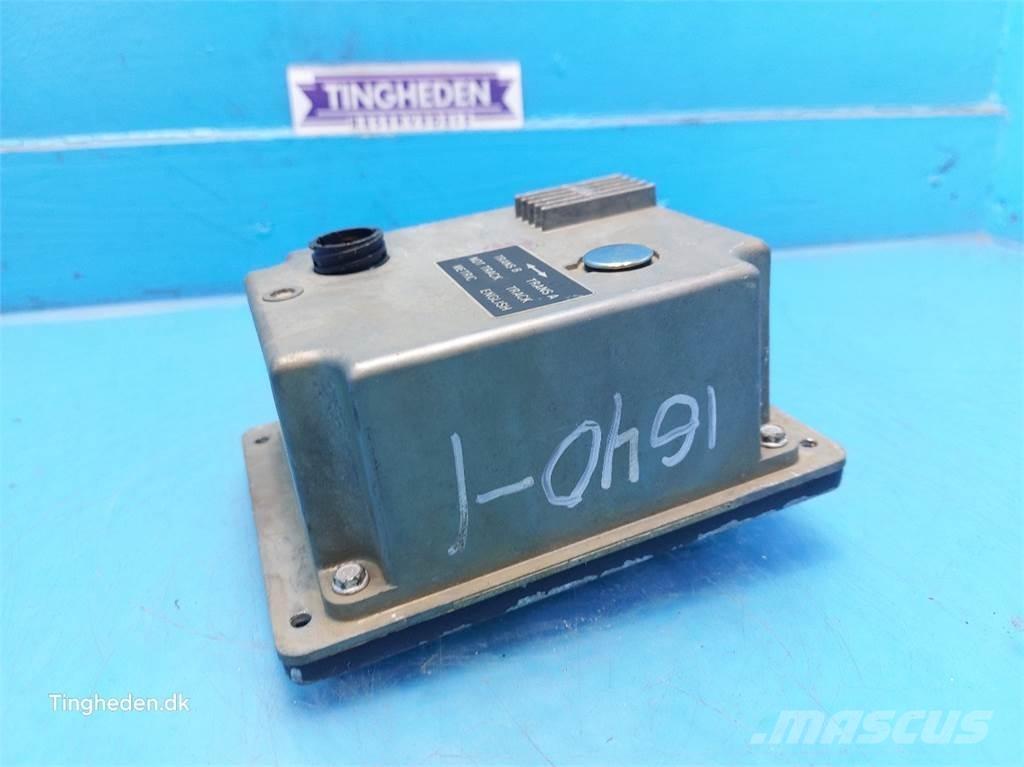 CASE 1640 Electrónicos