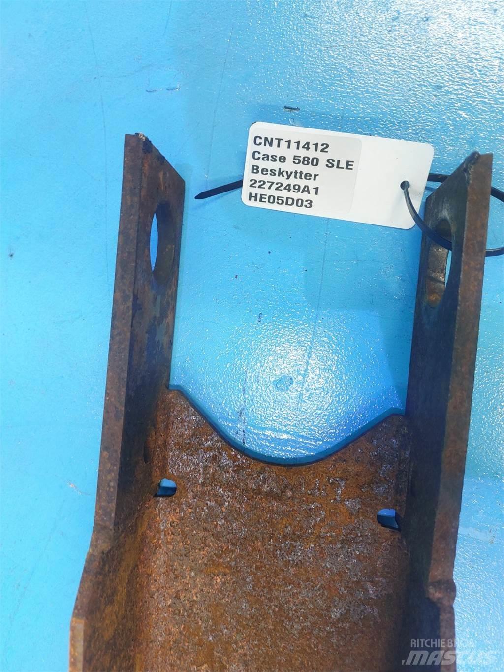 CASE 580 SLE Plataformas y cucharones