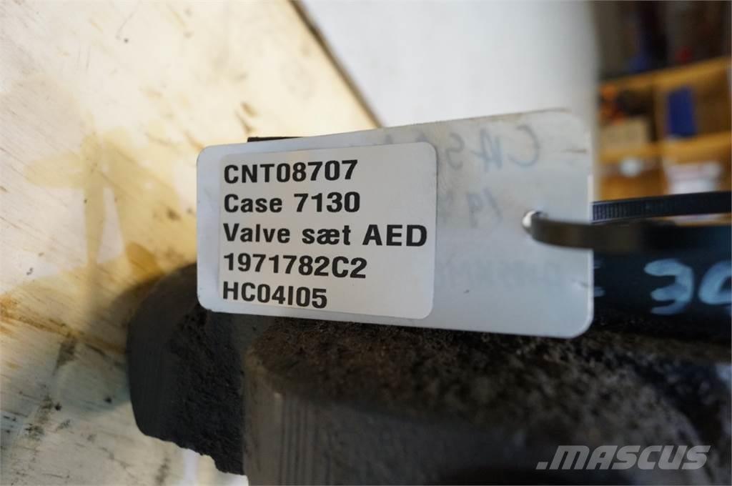 CASE 7130 Hidráulicos