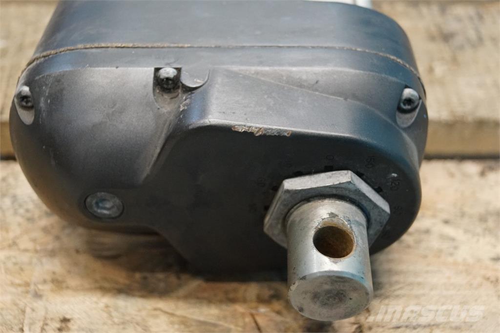 CASE 7240 Electrónicos