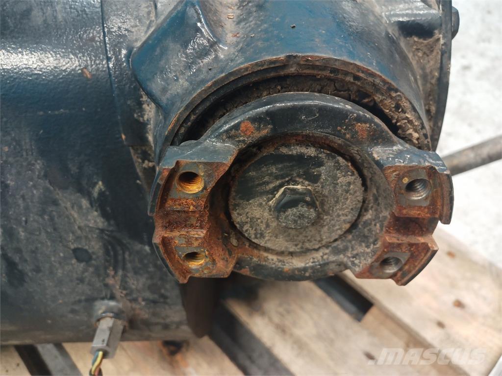 CASE 8010 Transmisión